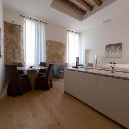 Home Venice Apartments - Rialto 4 Zewnętrze zdjęcie